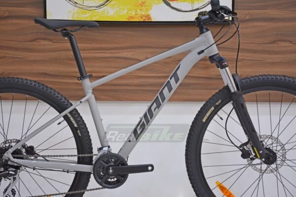 Bicicleta Giant Talon 2  GRAY CONCRETE 2021 - Imagem 2